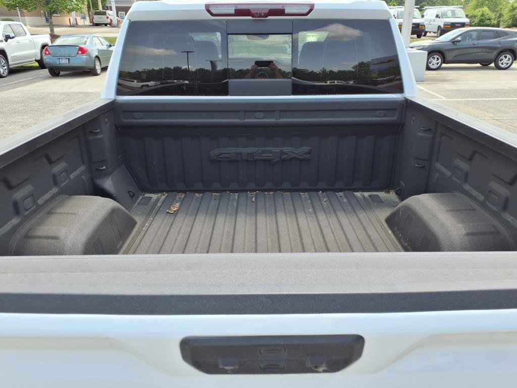 Used 2023 GMC Sierra 1500 AT4X image 6