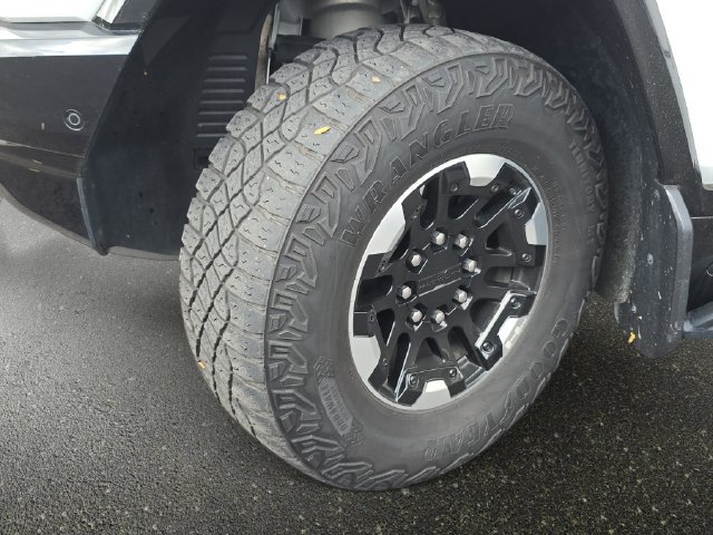 Used 2022 GMC Hummer EV Edition 1 w/ LPO, Illumination Package AWD/4WD image 34