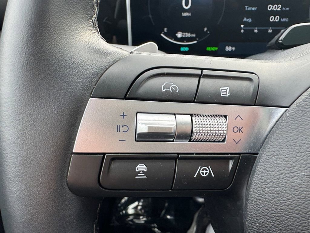 Certified 2025 Hyundai Tucson Limited image 19