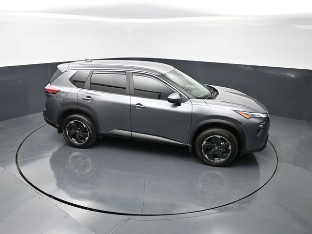 Certified 2024 Nissan Rogue SV FWD image 20