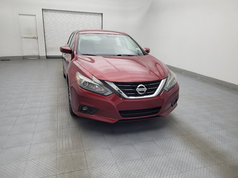 Used 2018 Nissan Altima 2.5 SR FWD image 14