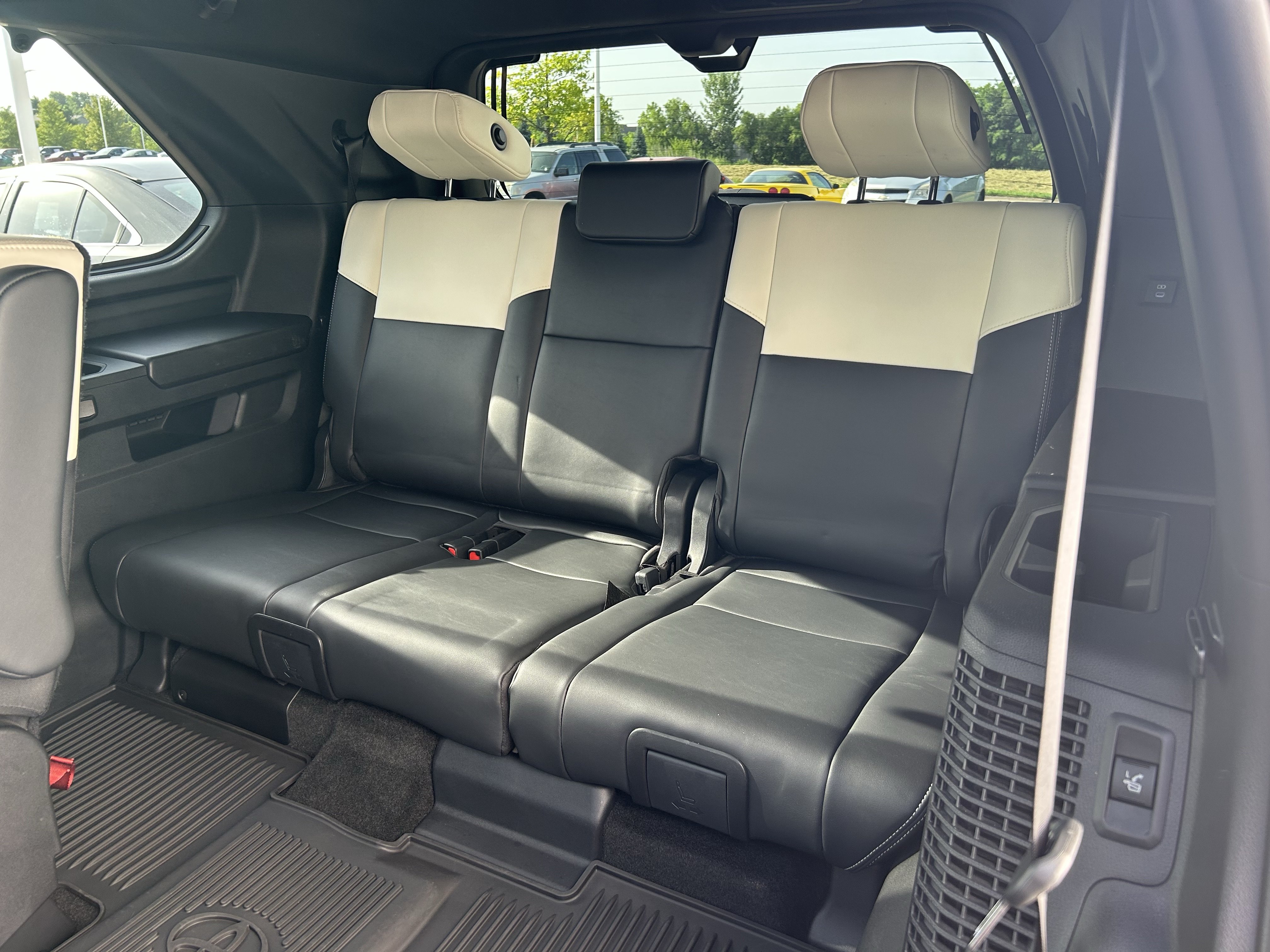 Certified 2023 Toyota Sequoia Capstone AWD/4WD image 22