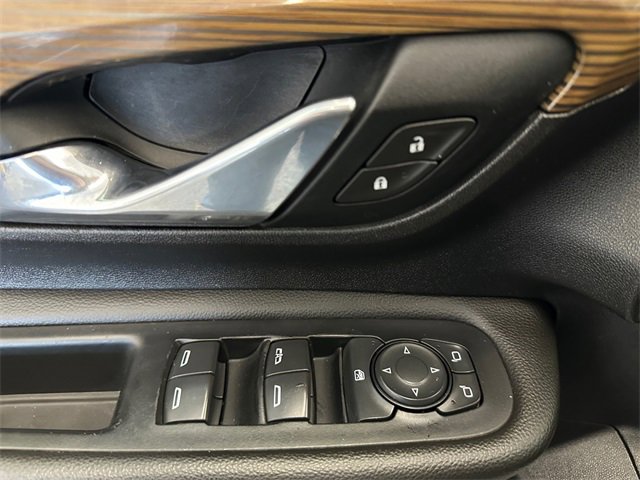 Used 2021 GMC Terrain SLE image 20