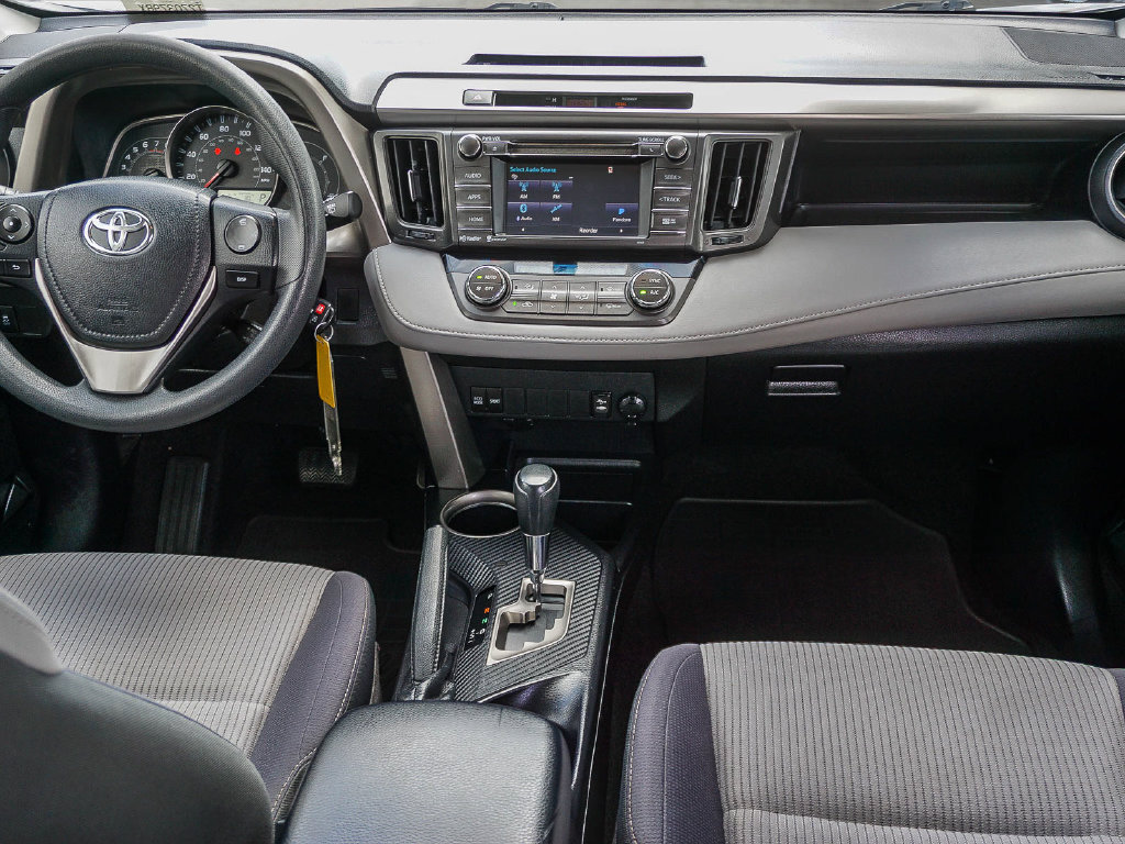 Used 2015 Toyota RAV4 XLE w/ Outdoor Package FWD image 15