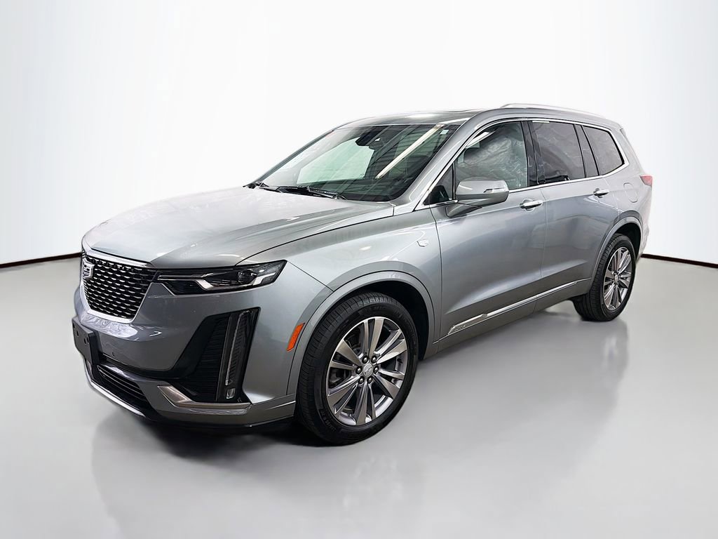Used 2024 Cadillac XT6 Premium Luxury image 3