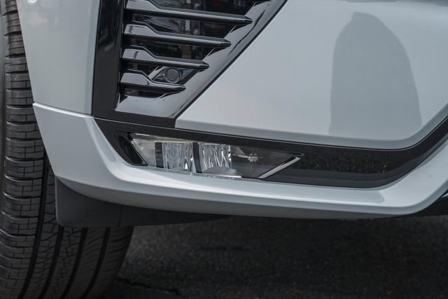 New 2026 Volvo XC60 B5 Plus w/ Protection Package Premier AWD/4WD image 14