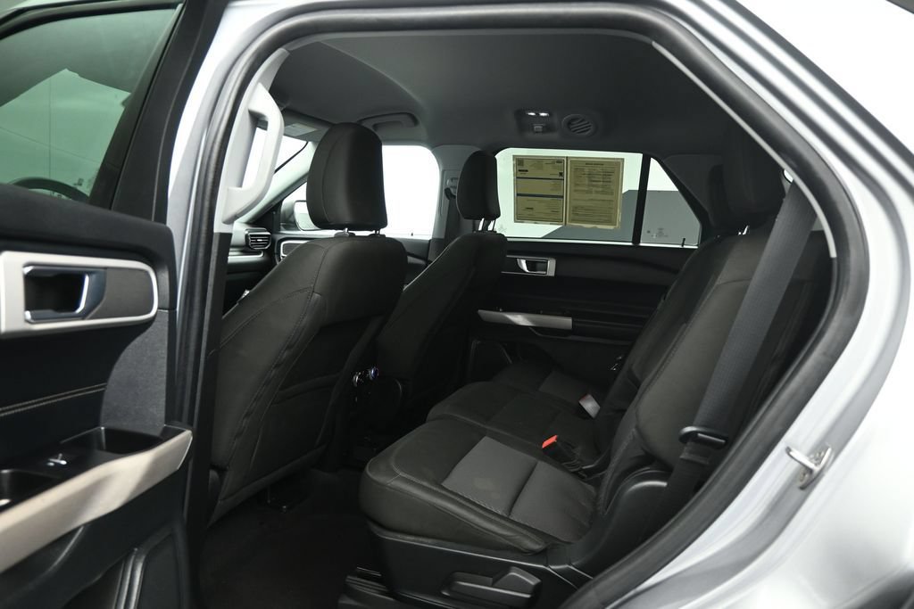 Certified 2022 Ford Explorer XLT RWD image 36