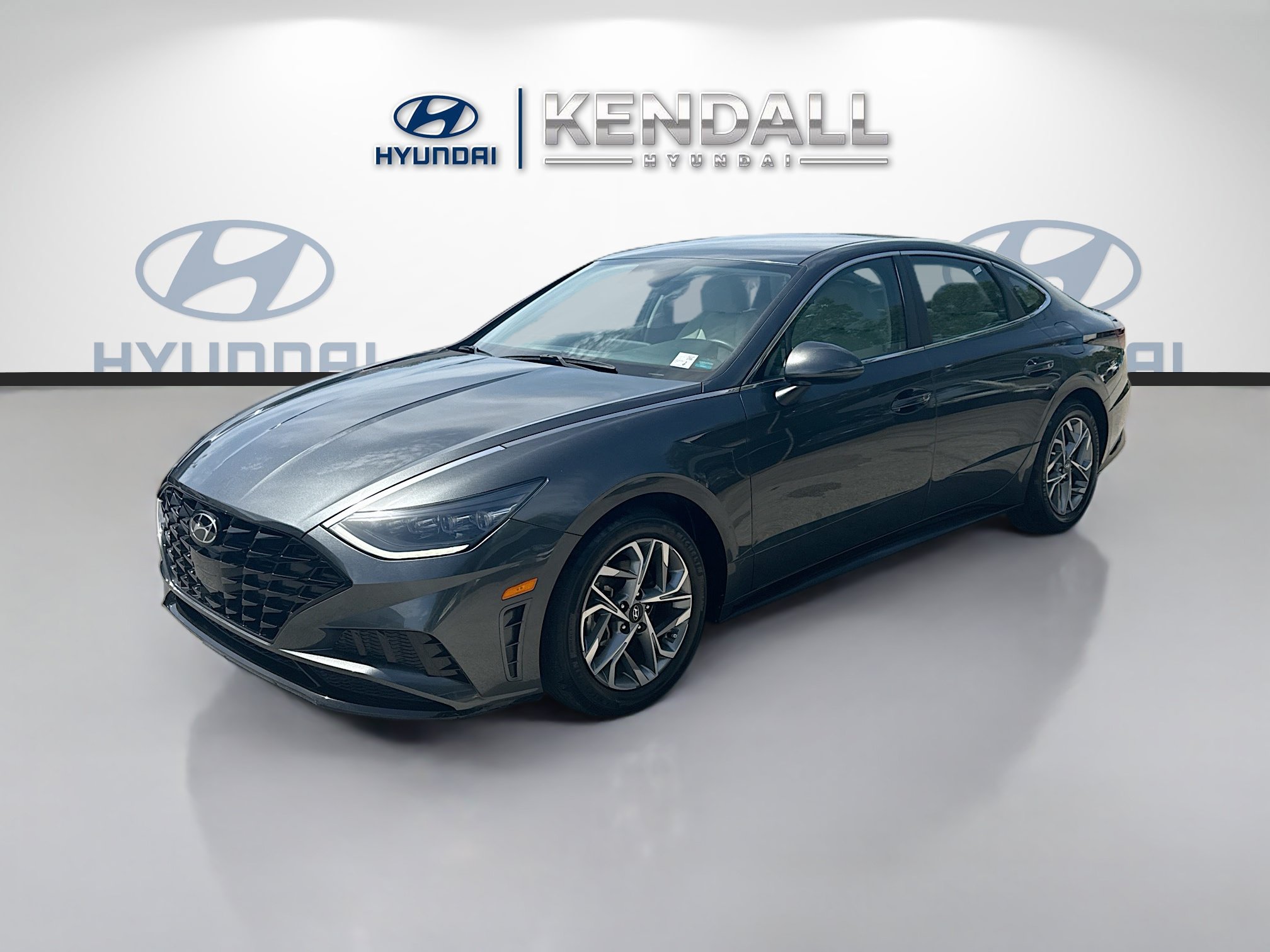 Used 2023 Hyundai Sonata SEL FWD image 3