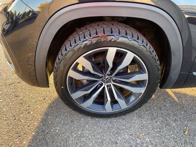 Used 2022 Volkswagen Atlas SEL Premium AWD/4WD image 14