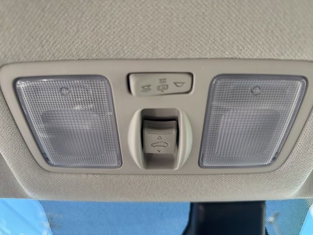 Used 2026 Hyundai Venue SEL image 43