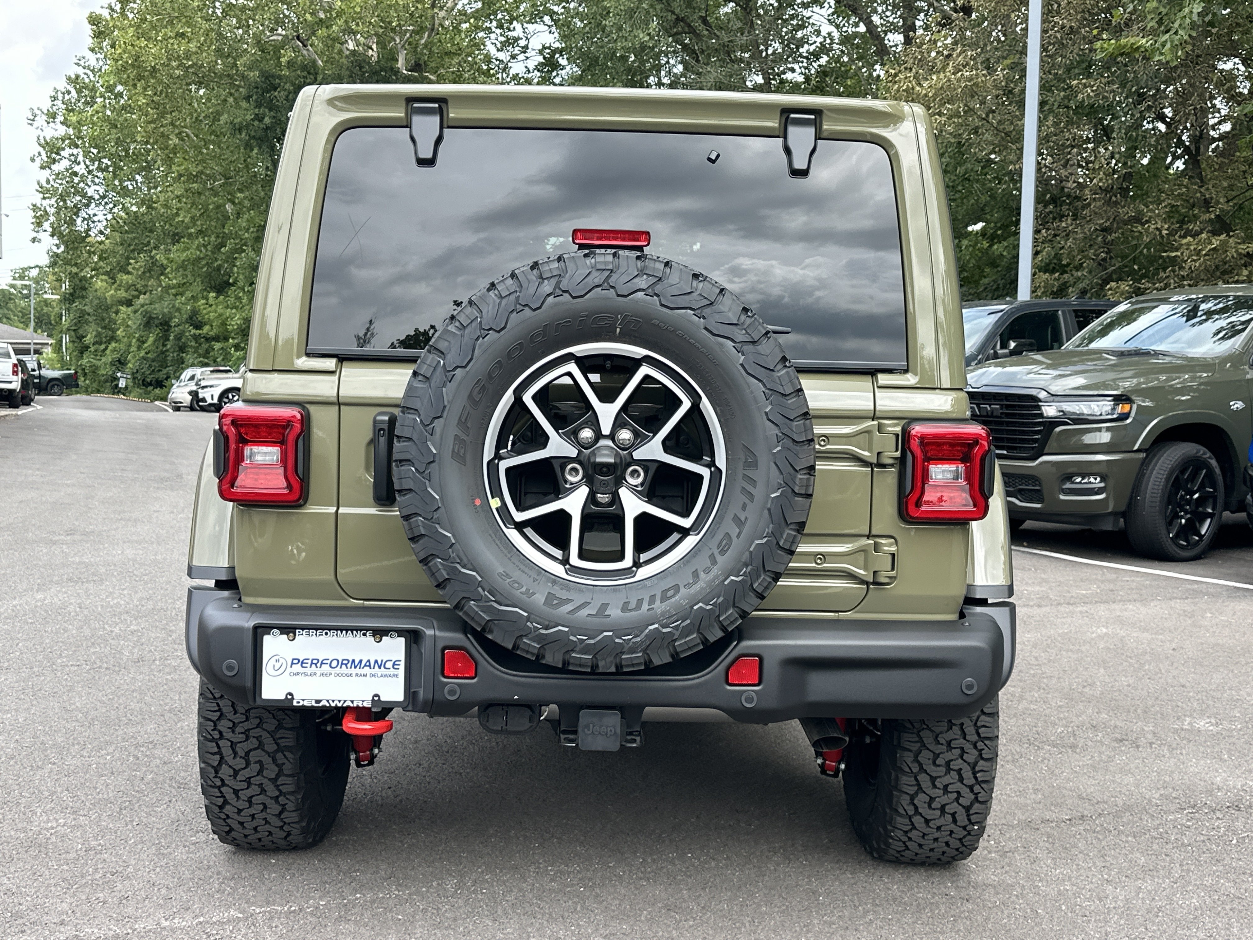 New 2027 Jeep Wrangler Unlimited Rubicon AWD/4WD image 16