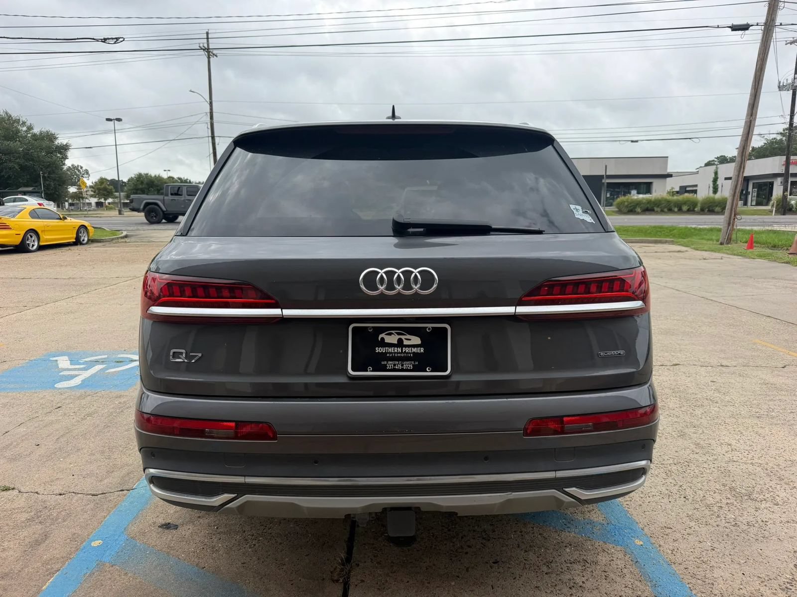 Used 2020 Audi Q7 3.0T Prestige w/ Prestige Package AWD/4WD image 6