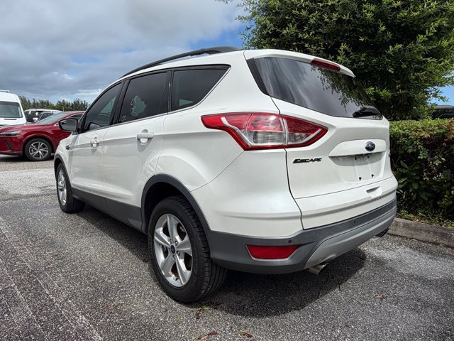 Used 2016 Ford Escape SE w/ SE Leather Comfort Package FWD image 10