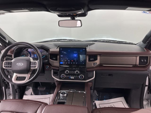 Used 2024 Ford Expedition Limited image 41