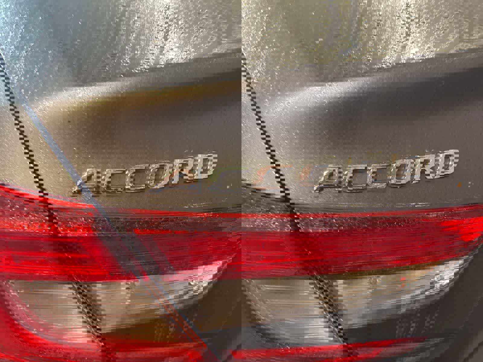 Used 2018 Honda Accord EX-L image 12