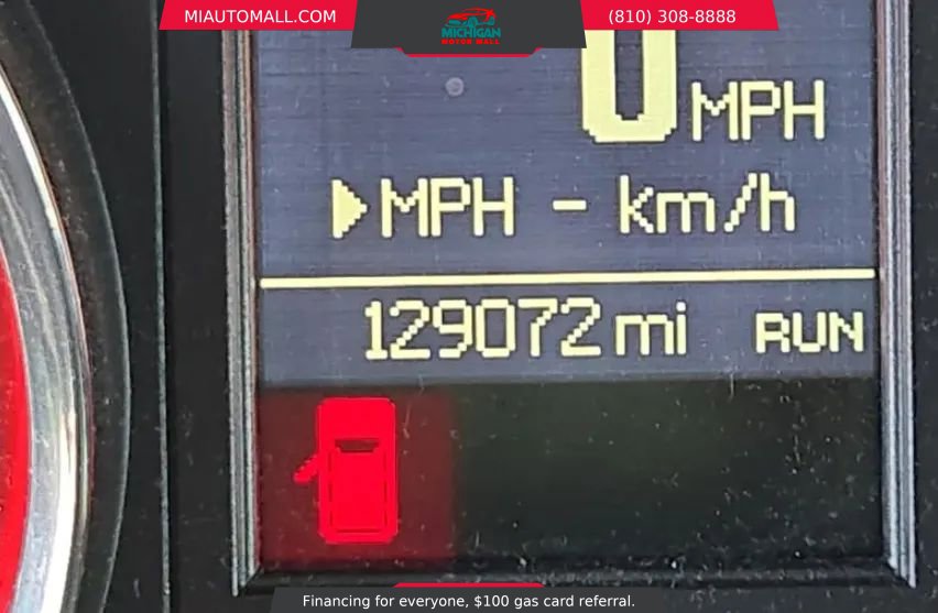 Used 2015 Dodge Grand Caravan SXT w/ UConnect Hands-Free Group image 8