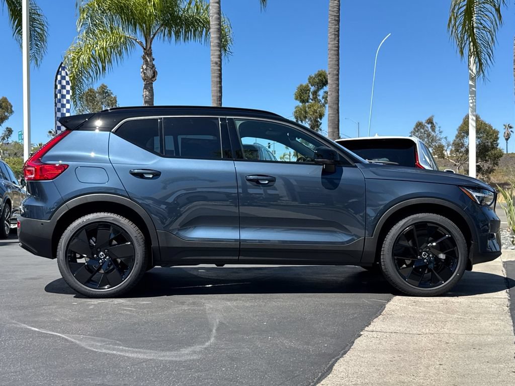 New 2026 Volvo XC40 B5 Ultra w/ Protection Package Premier AWD/4WD image 6