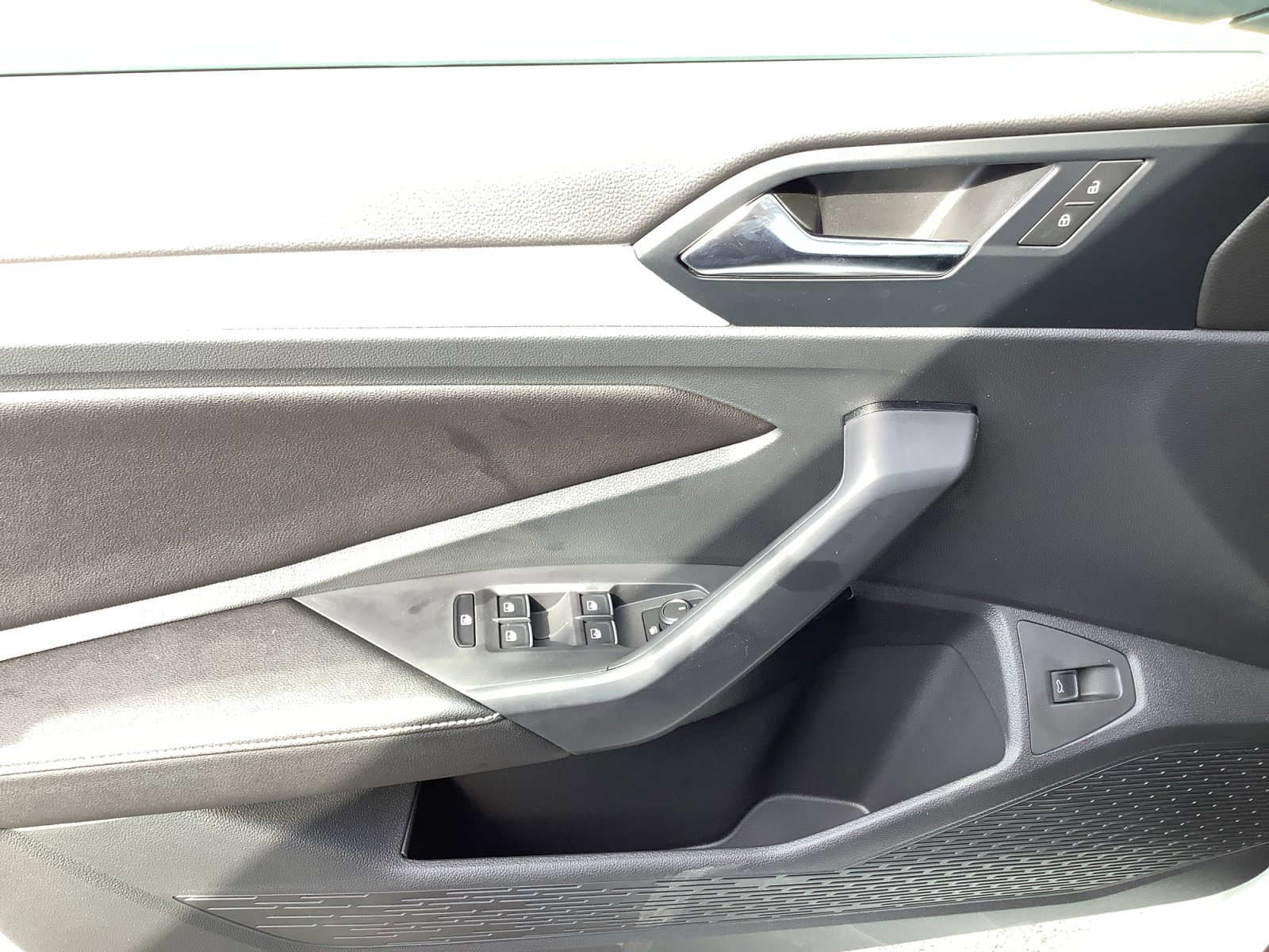 New 2026 Volkswagen Jetta S FWD image 28