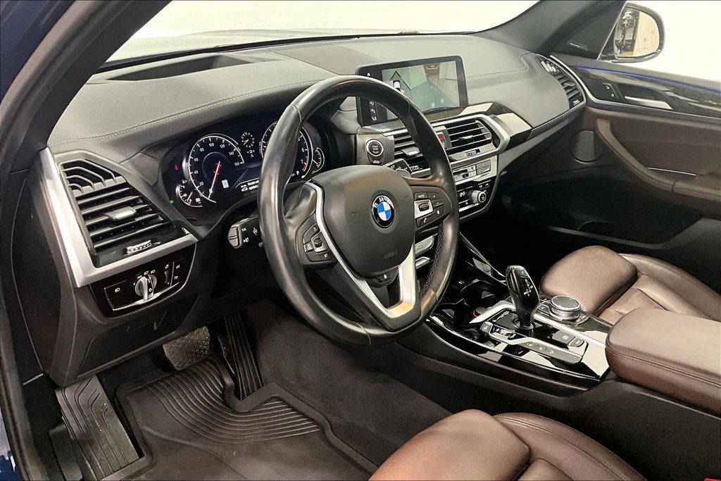 Used 2018 BMW X3 xDrive30i w/ Executive Package image 13