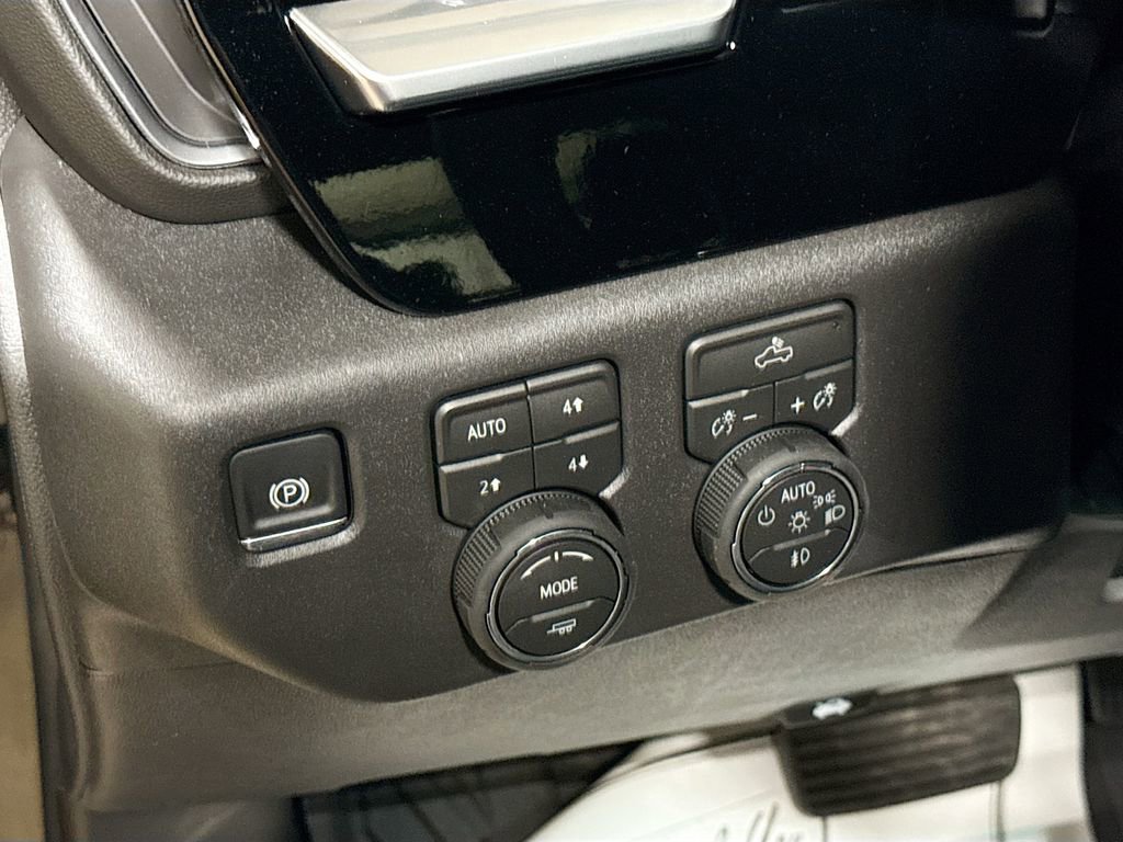 New 2026 Chevrolet Silverado 1500 LT Trail Boss w/ Protection Package image 10