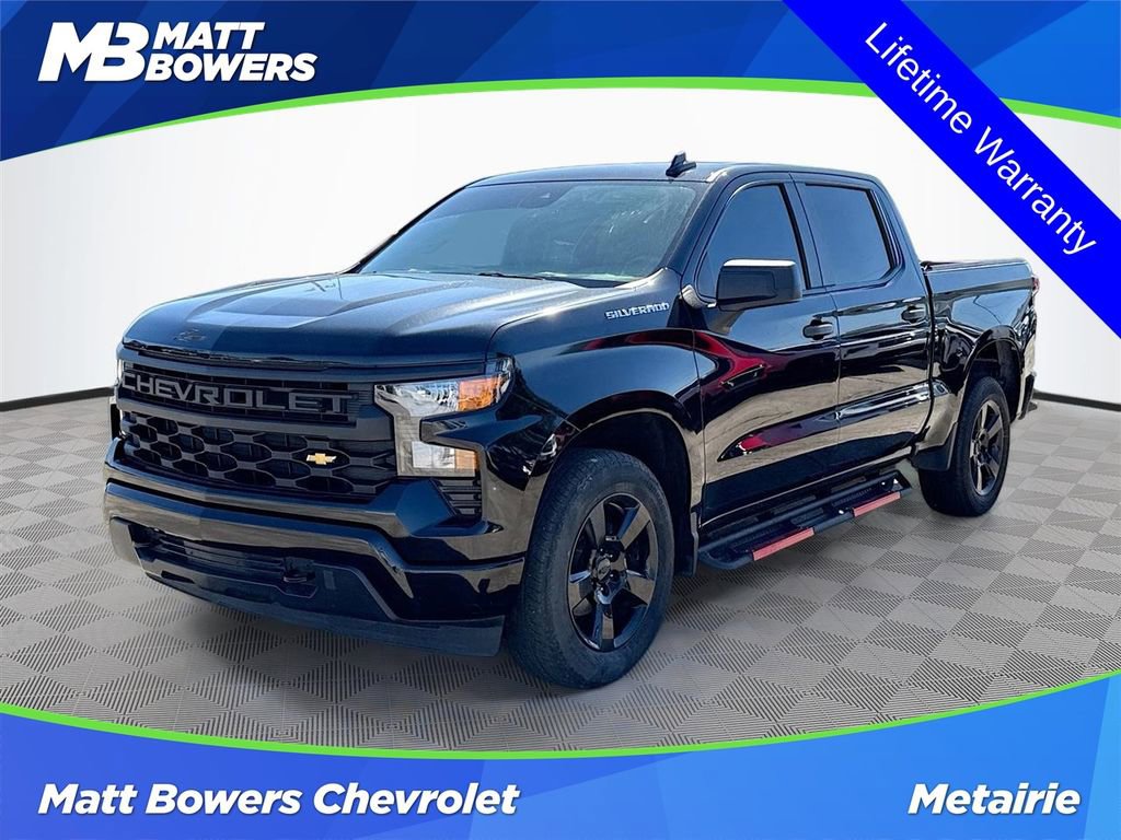 Used 2024 Chevrolet Silverado 1500 Custom image 1