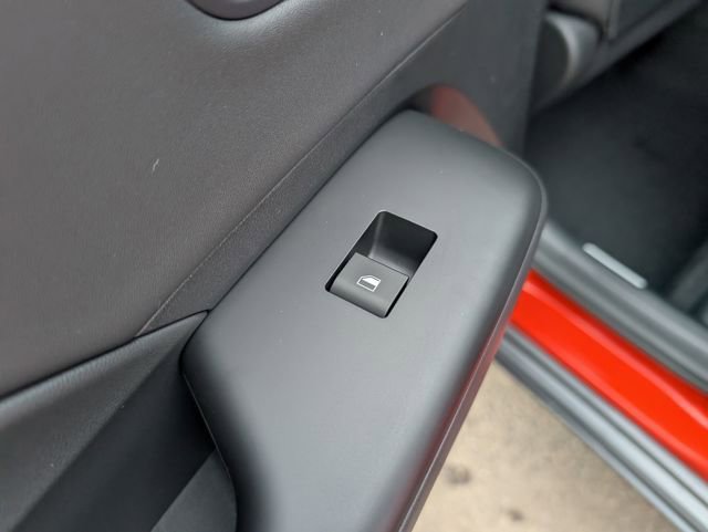 New 2026 Hyundai Kona SEL Premium AWD/4WD image 12