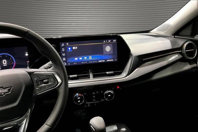Certified 2025 Chevrolet Trax ACTIV w/ Driver Confidence Package FWD image 10