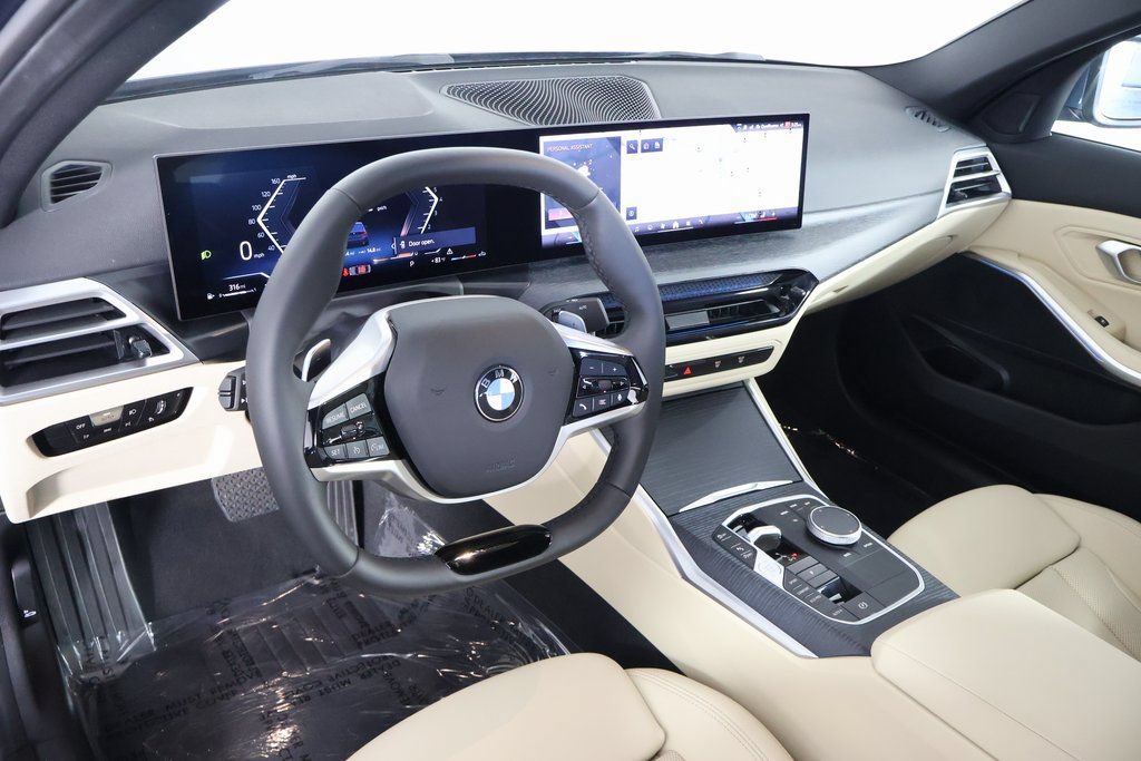Used 2025 BMW 330i Sedan w/ Convenience Package RWD image 7