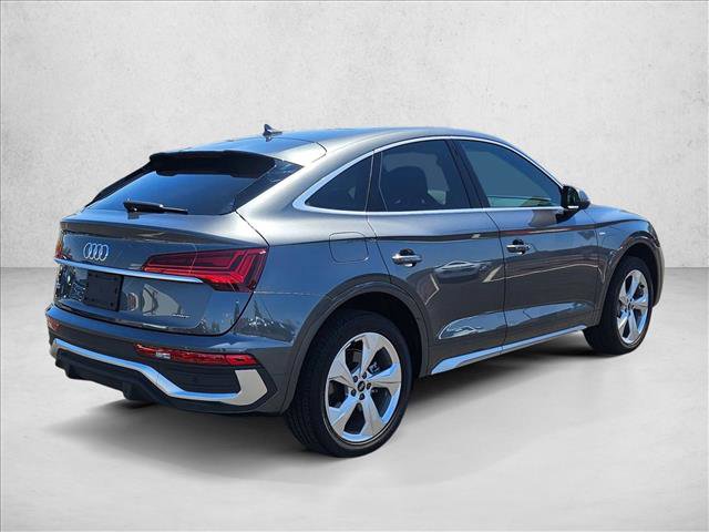 Certified 2023 Audi Q5 2.0T Premium w/ Convenience Package AWD/4WD image 5