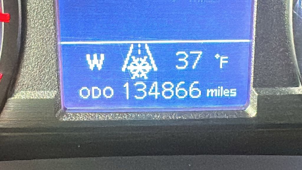 Used 2018 Toyota 4Runner Limited image 12