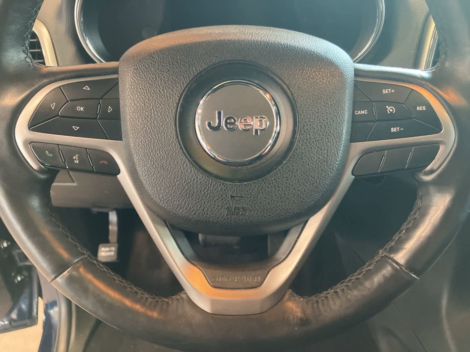 Used 2018 Jeep Grand Cherokee Limited w/ Luxury Group II AWD/4WD image 17