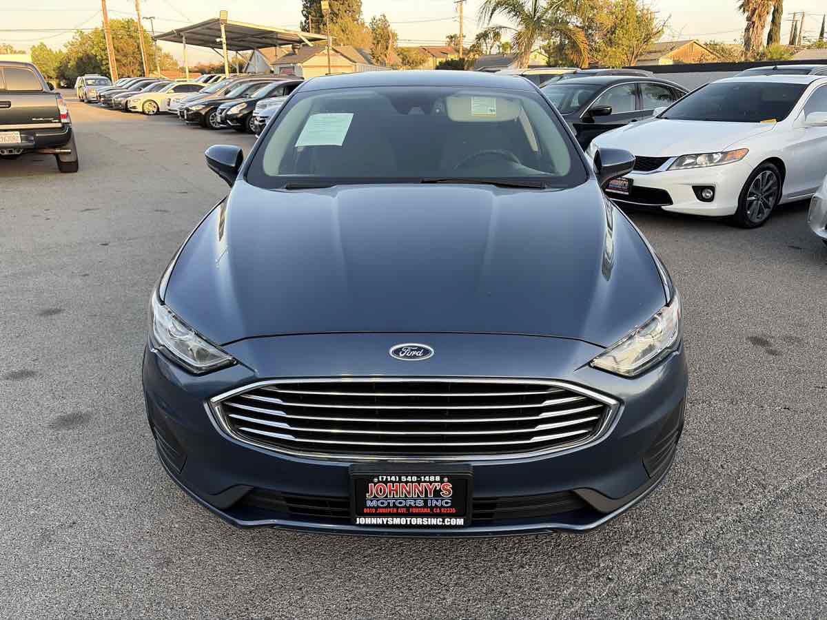 Used 2019 Ford Fusion SE FWD image 5
