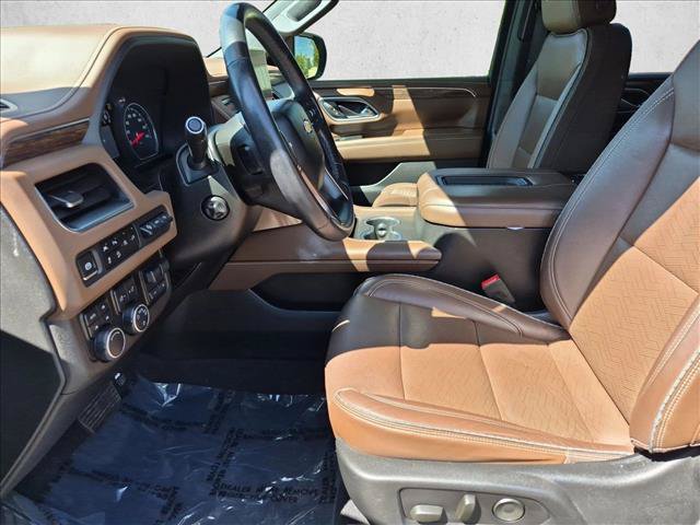 Used 2021 Chevrolet Tahoe High Country w/ Premium Package AWD/4WD image 17