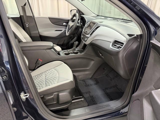 Used 2020 Chevrolet Equinox LS FWD image 7