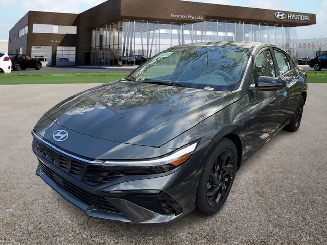 New 2026 Hyundai Elantra SEL Sport image 1