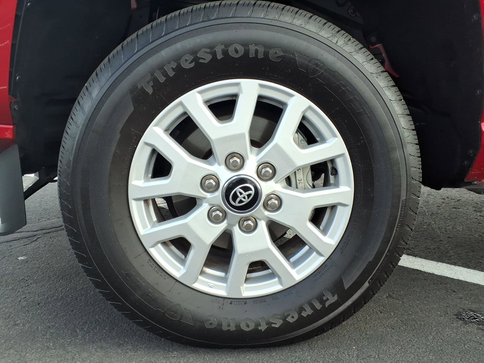 Certified 2025 Toyota Tacoma SR5 image 9