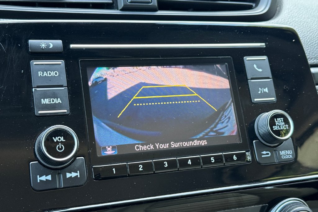 Used 2020 Honda CR-V LX image 18