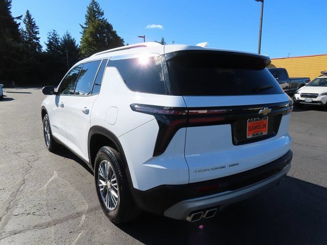 Used 2025 Chevrolet Traverse LT AWD/4WD image 5