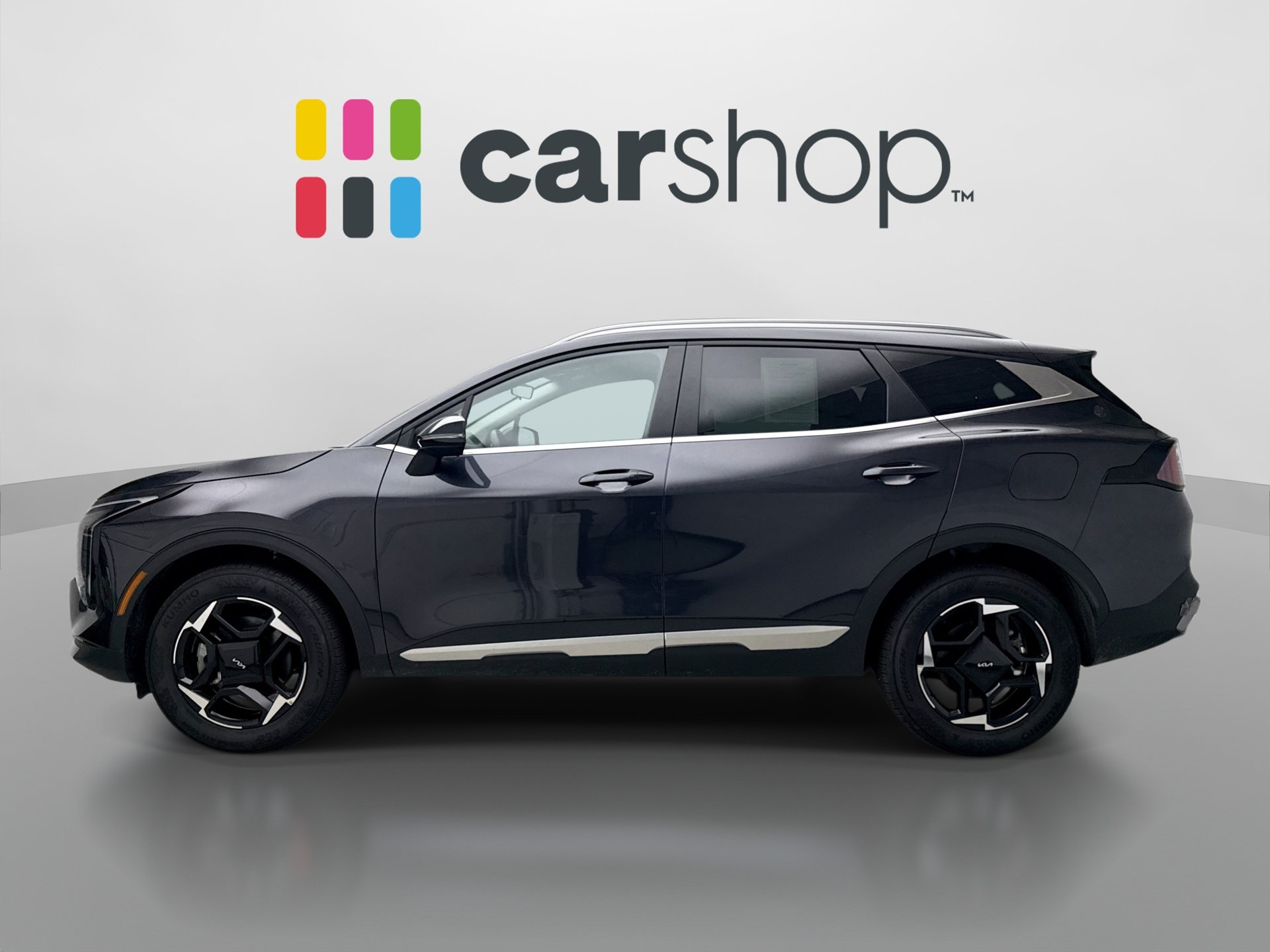 Used 2026 Kia Sportage EX AWD/4WD image 2