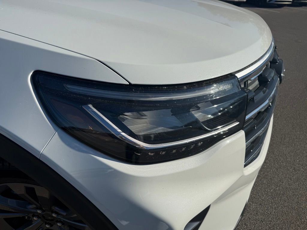 New 2026 Ford Explorer Active w/ Active Comfort Package image 12