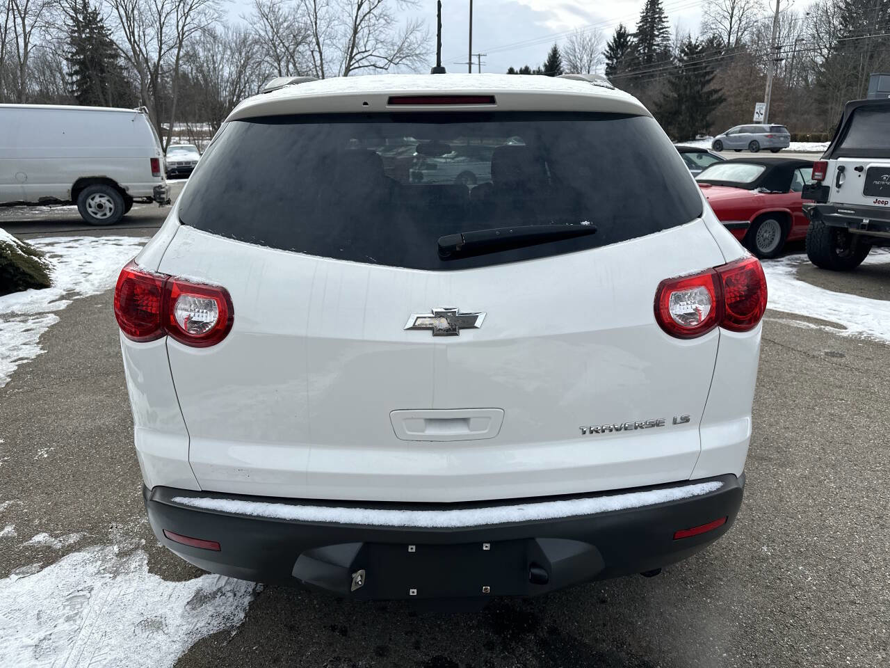 Used 2012 Chevrolet Traverse LS image 5