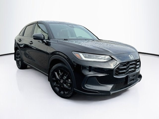 Used 2025 Honda HR-V Sport image 3