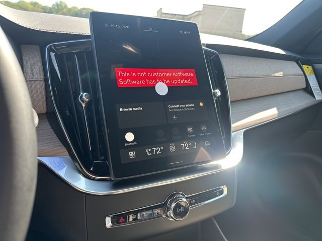 New 2026 Volvo XC90 B6 Plus w/ Protection Package Premier image 15