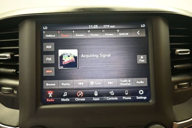 Used 2019 RAM 1500 Big Horn AWD/4WD image 25