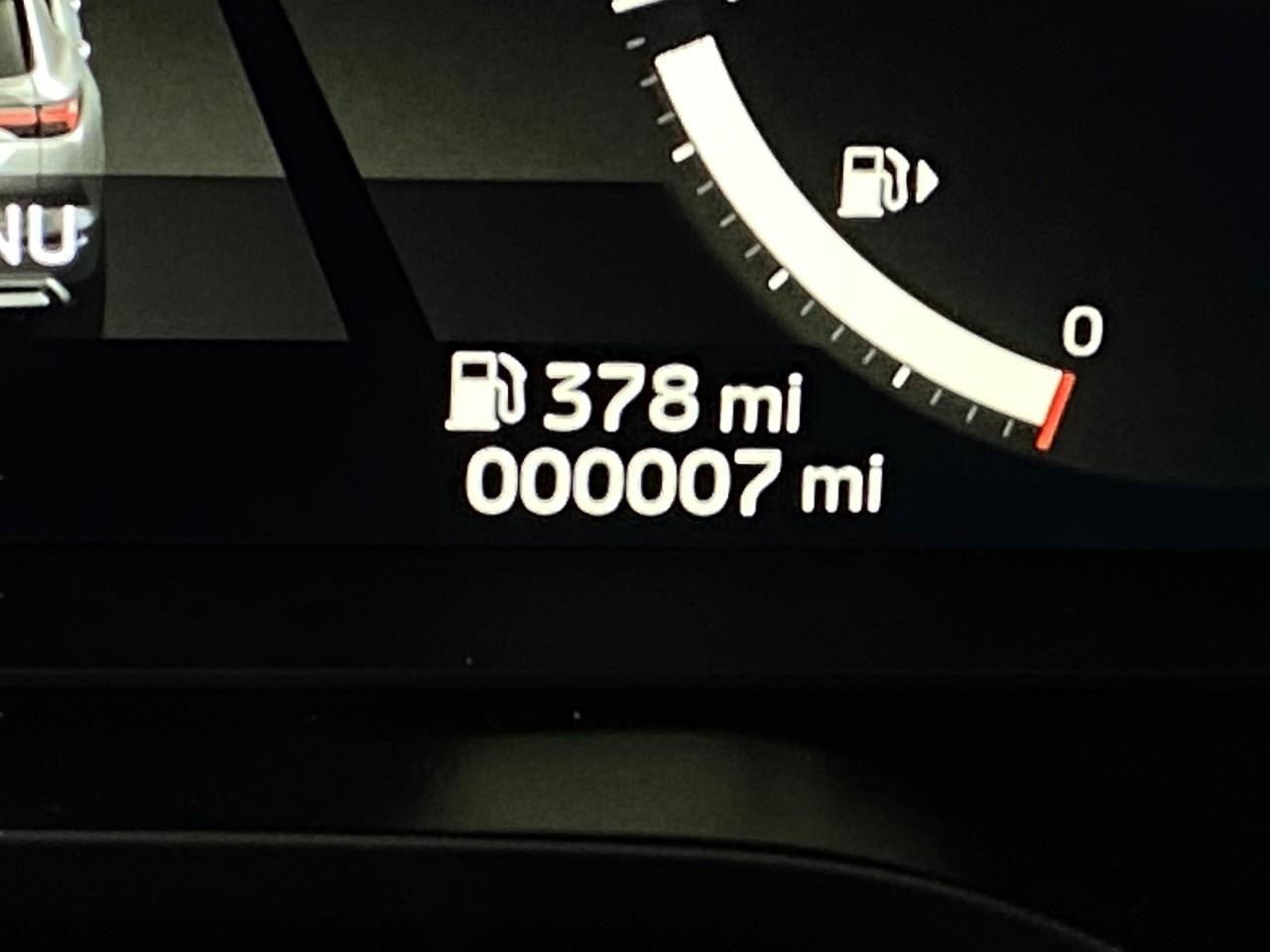 New 2026 Mitsubishi Outlander SEL image 18