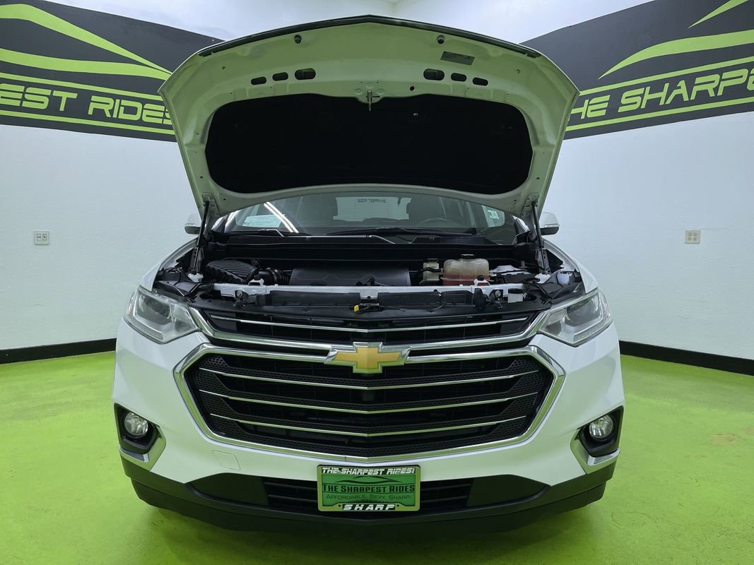 Used 2018 Chevrolet Traverse LT w/ LPO, Black Accent Package image 4