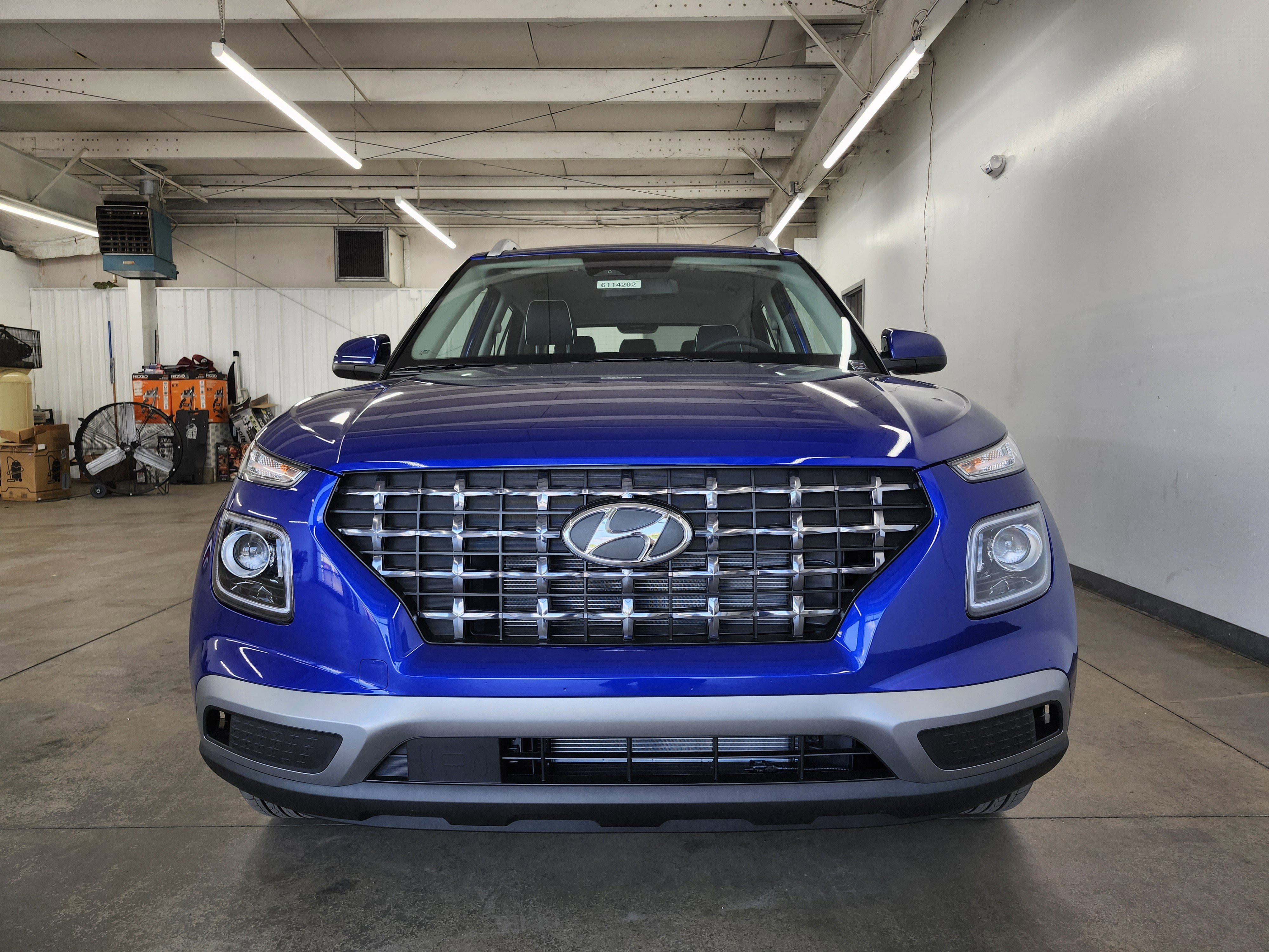 New 2025 Hyundai Venue Limited image 22