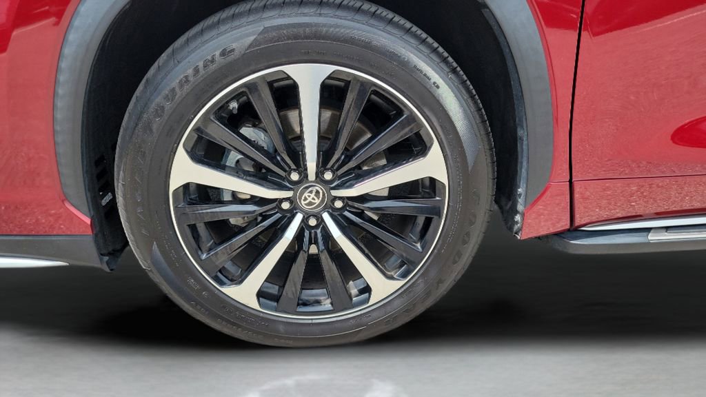 Used 2021 Toyota Highlander XSE image 26