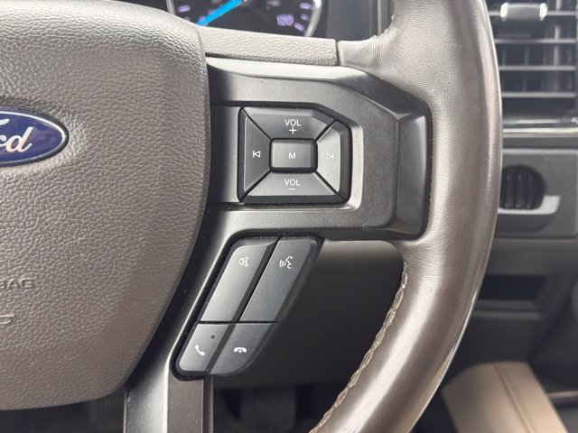 Used 2019 Ford Expedition Limited w/ Equipment Group 302A AWD/4WD image 13