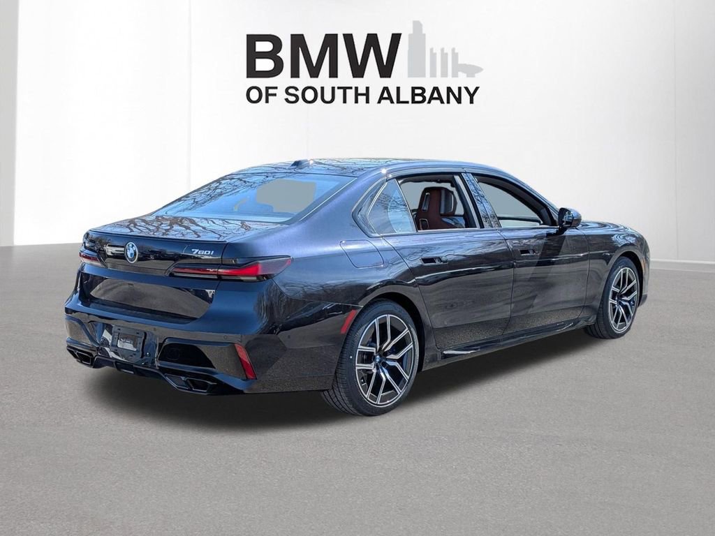 New 2026 BMW 760i xDrive w/ Executive Package image 5